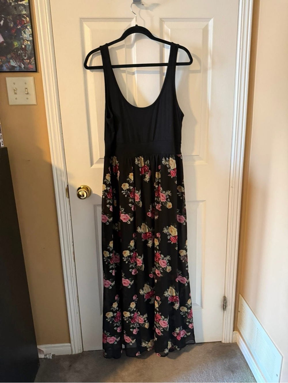 Torrid Black Floral Rose Maxi Dress Size 0X